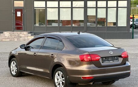 Volkswagen Jetta VI, 2012 год, 1 049 000 рублей, 4 фотография