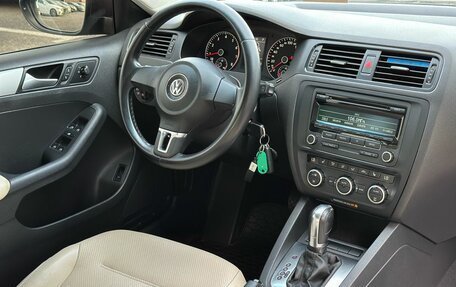 Volkswagen Jetta VI, 2012 год, 1 049 000 рублей, 19 фотография