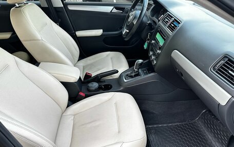 Volkswagen Jetta VI, 2012 год, 1 049 000 рублей, 22 фотография