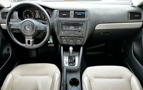 Volkswagen Jetta VI, 2012 год, 1 049 000 рублей, 17 фотография