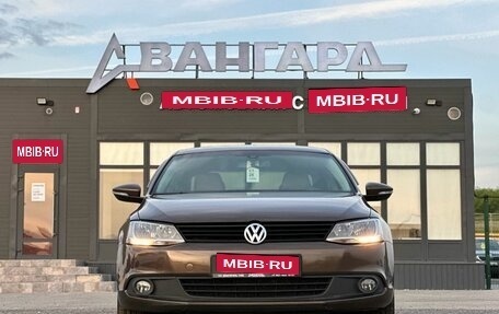 Volkswagen Jetta VI, 2012 год, 1 049 000 рублей, 10 фотография