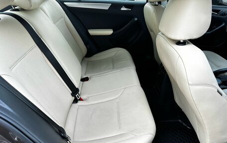 Volkswagen Jetta VI, 2012 год, 1 049 000 рублей, 26 фотография