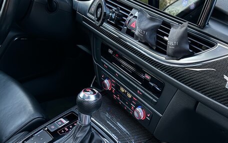 Audi RS 6, 2017 год, 8 000 000 рублей, 11 фотография