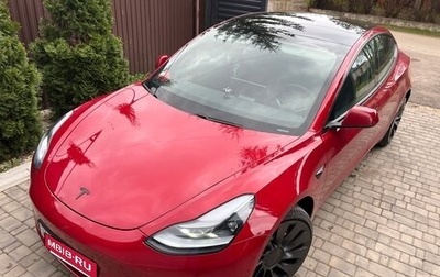 Tesla Model 3 I, 2021 год, 1 990 000 рублей, 1 фотография