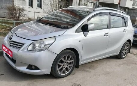 Toyota Verso I, 2009 год, 850 000 рублей, 4 фотография