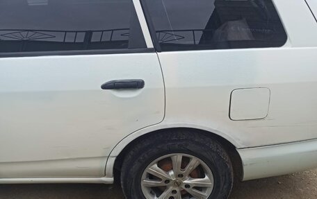 Nissan AD II, 2004 год, 350 000 рублей, 2 фотография