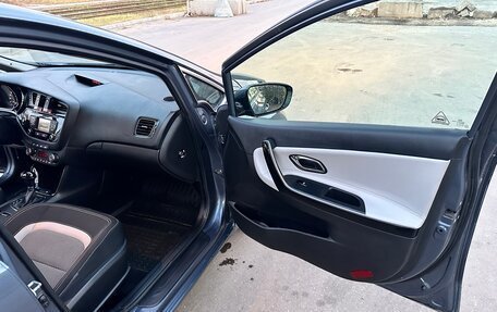 KIA cee'd III, 2013 год, 990 000 рублей, 16 фотография