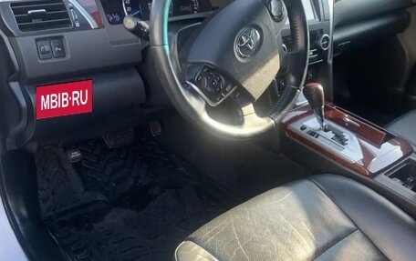 Toyota Camry, 2012 год, 1 580 000 рублей, 8 фотография