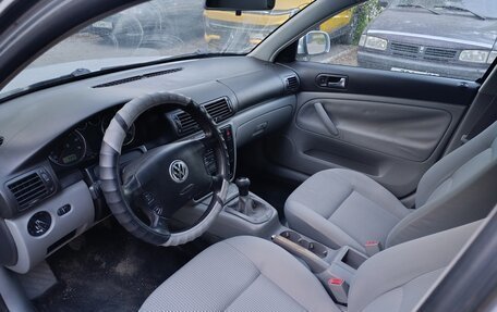 Volkswagen Passat B5+ рестайлинг, 2002 год, 325 000 рублей, 8 фотография