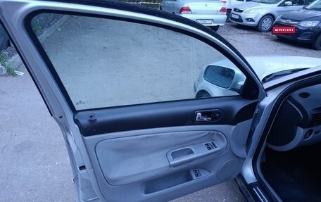 Volkswagen Passat B5+ рестайлинг, 2002 год, 325 000 рублей, 11 фотография