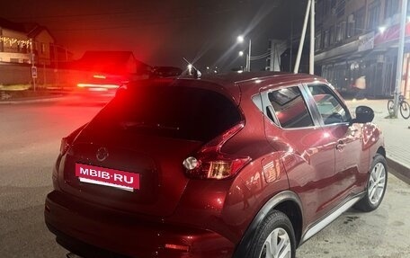 Nissan Juke II, 2011 год, 900 000 рублей, 3 фотография