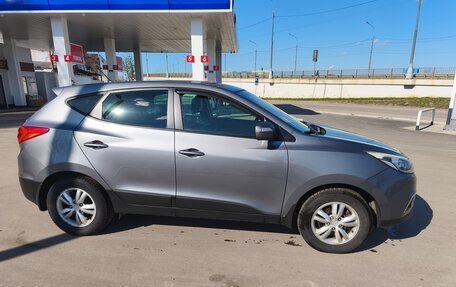 Hyundai ix35 I рестайлинг, 2015 год, 1 400 000 рублей, 3 фотография
