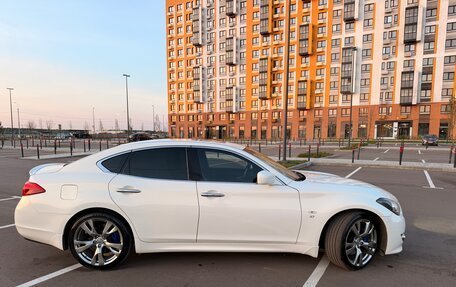 Infiniti Q70 I, 2014 год, 1 940 000 рублей, 3 фотография