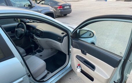 Hyundai Verna II, 2006 год, 490 000 рублей, 21 фотография
