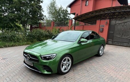 Mercedes-Benz E-Класс, 2019 год, 3 650 000 рублей, 2 фотография