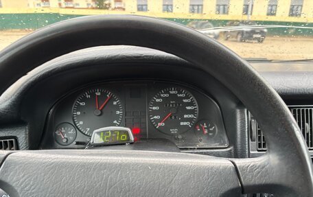 Audi 80, 1990 год, 120 000 рублей, 37 фотография