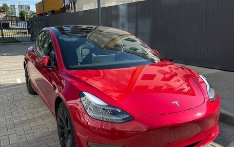 Tesla Model 3 I, 2021 год, 1 990 000 рублей, 20 фотография