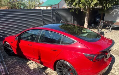 Tesla Model 3 I, 2021 год, 1 990 000 рублей, 12 фотография