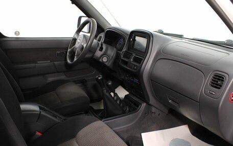 Nissan NP300, 2008 год, 1 000 000 рублей, 13 фотография