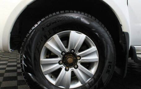 Nissan NP300, 2008 год, 1 000 000 рублей, 21 фотография