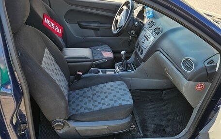 Ford Focus II рестайлинг, 2009 год, 7 фотография