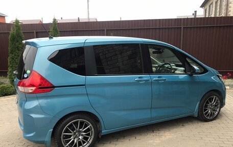 Honda Freed II, 2017 год, 1 450 000 рублей, 8 фотография
