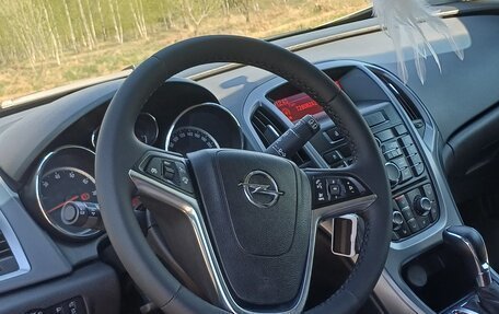 Opel Astra J, 2013 год, 705 000 рублей, 6 фотография