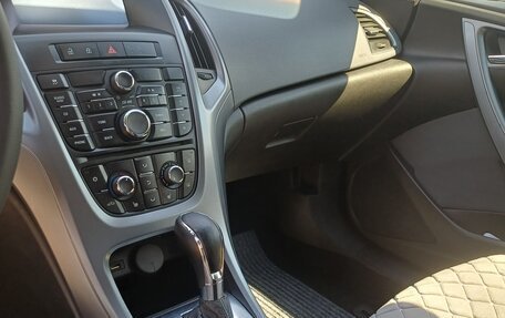 Opel Astra J, 2013 год, 705 000 рублей, 18 фотография