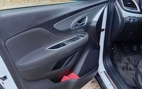 Opel Mokka I, 2013 год, 1 000 000 рублей, 5 фотография