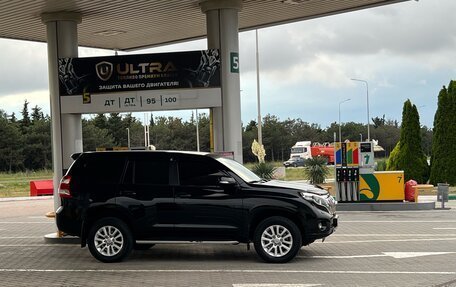 Toyota Land Cruiser Prado 150 рестайлинг 2, 2015 год, 4 050 000 рублей, 13 фотография