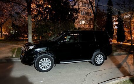 Toyota Land Cruiser Prado 150 рестайлинг 2, 2015 год, 4 050 000 рублей, 14 фотография