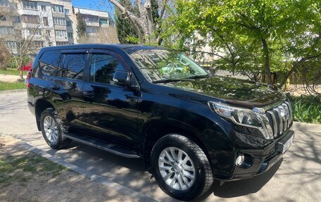 Toyota Land Cruiser Prado 150 рестайлинг 2, 2015 год, 4 050 000 рублей, 19 фотография
