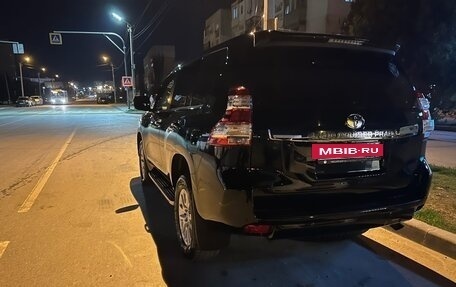 Toyota Land Cruiser Prado 150 рестайлинг 2, 2015 год, 4 050 000 рублей, 8 фотография