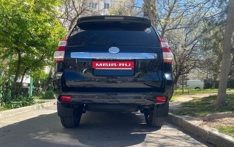 Toyota Land Cruiser Prado 150 рестайлинг 2, 2015 год, 4 050 000 рублей, 20 фотография