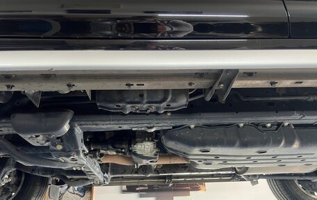 Toyota Land Cruiser Prado 150 рестайлинг 2, 2015 год, 4 050 000 рублей, 34 фотография