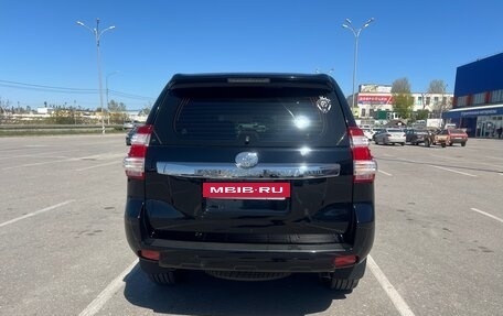 Toyota Land Cruiser Prado 150 рестайлинг 2, 2015 год, 4 050 000 рублей, 30 фотография