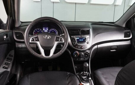 Hyundai Solaris II рестайлинг, 2016 год, 949 000 рублей, 6 фотография