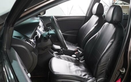Hyundai Solaris II рестайлинг, 2016 год, 949 000 рублей, 10 фотография