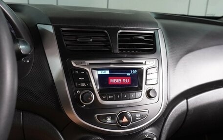 Hyundai Solaris II рестайлинг, 2016 год, 949 000 рублей, 13 фотография