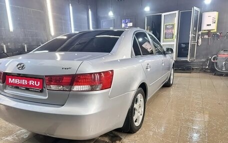 Hyundai Sonata VI, 2005 год, 560 000 рублей, 7 фотография