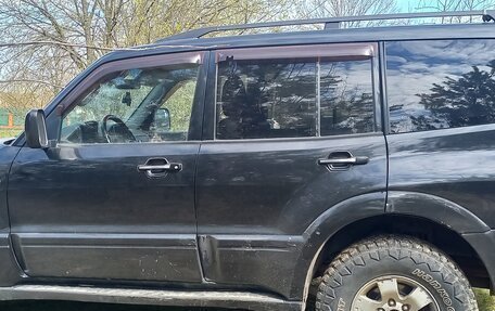 Mitsubishi Montero III, 2003 год, 700 000 рублей, 3 фотография