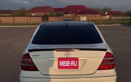 Mercedes-Benz E-Класс, 2004 год, 650 000 рублей, 2 фотография