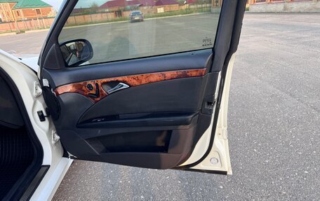 Mercedes-Benz E-Класс, 2004 год, 650 000 рублей, 13 фотография