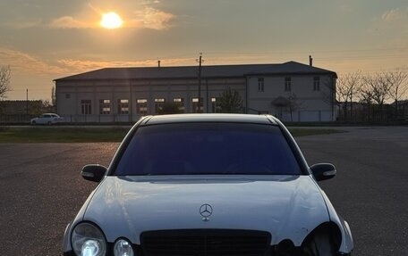 Mercedes-Benz E-Класс, 2004 год, 650 000 рублей, 7 фотография