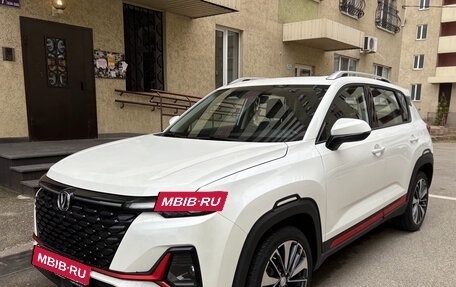 Changan CS35 Plus, 2024 год, 1 740 000 рублей, 3 фотография