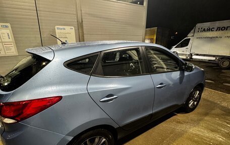 Hyundai ix35 I рестайлинг, 2013 год, 1 500 000 рублей, 9 фотография