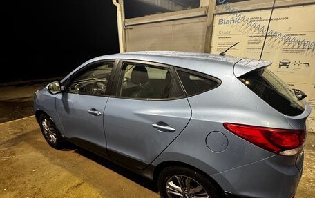 Hyundai ix35 I рестайлинг, 2013 год, 1 500 000 рублей, 10 фотография