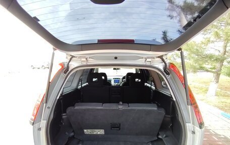 Honda Stream I рестайлинг, 2004 год, 800 000 рублей, 9 фотография