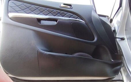Honda Stream I рестайлинг, 2004 год, 800 000 рублей, 5 фотография