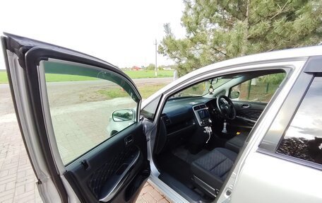 Honda Stream I рестайлинг, 2004 год, 800 000 рублей, 11 фотография